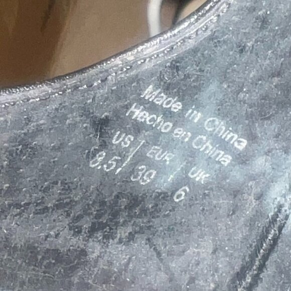 Aldo Black Pointy Toe Ankle Buckle Stiletto Heels Size 8.5 - Picture 13 of 13